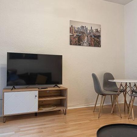 Apartament Blue Chili 23 - Modern, Zentral, Mit Balkon Magdeburg Zewnętrze zdjęcie